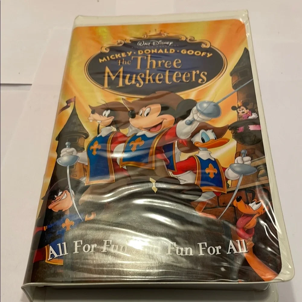 Disney's The Three Musketeers VHS